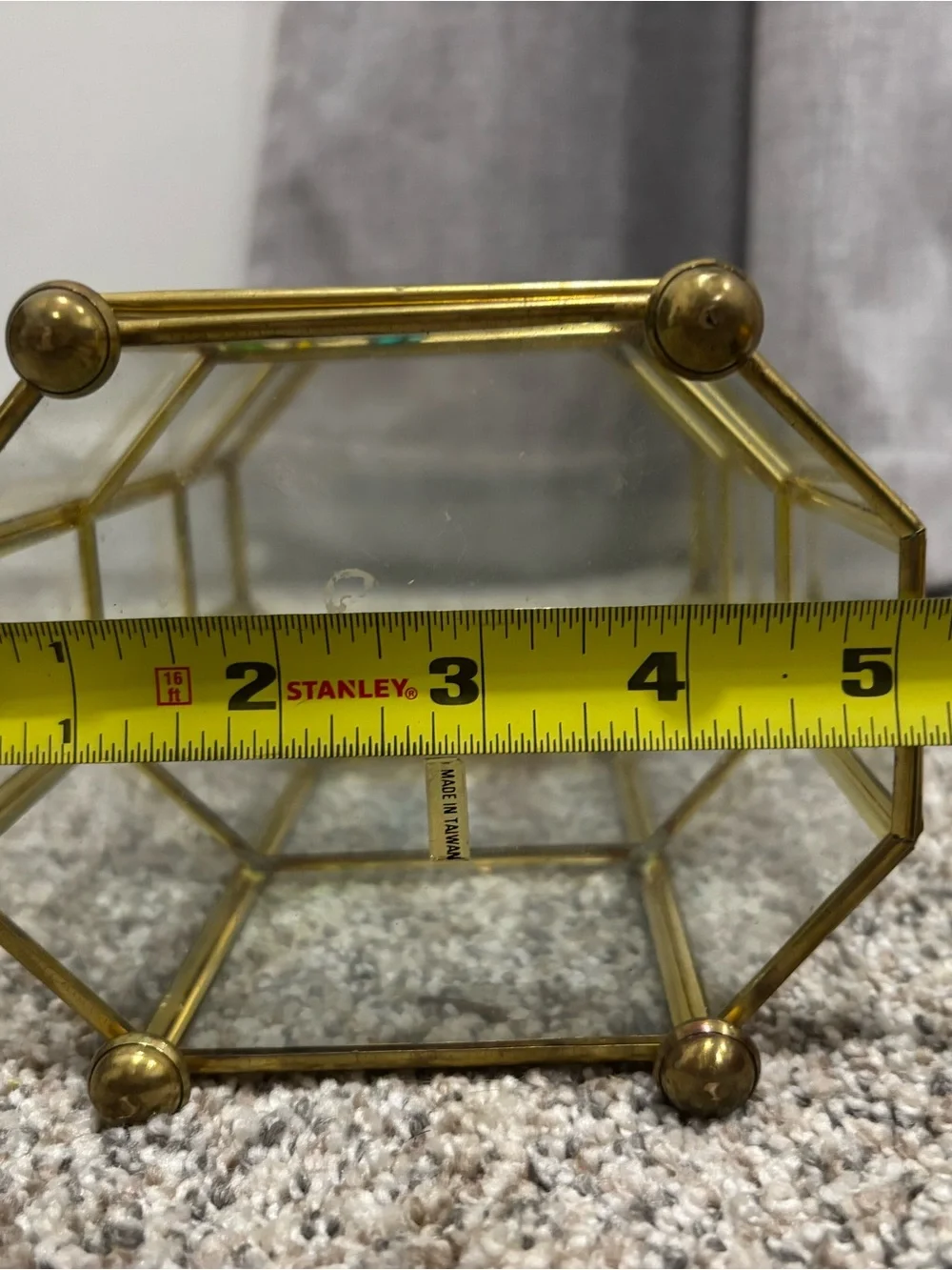 Vintage Brass Hexagonal Glass Curio Cabinet With Stained Glass Parrots
